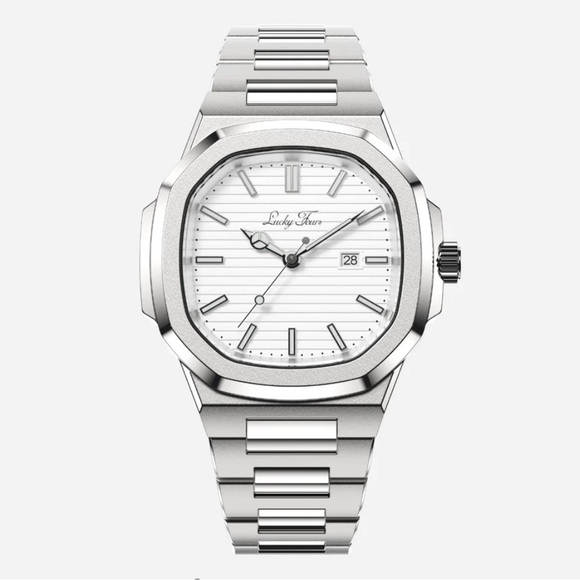 🟠NWT LUCKY FOURS Caspian Watch in Silver